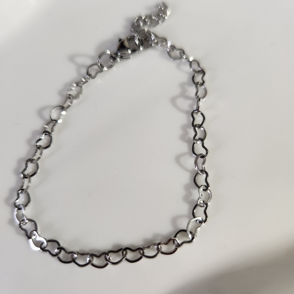 Stainless Steel Hearts Link Bracelet